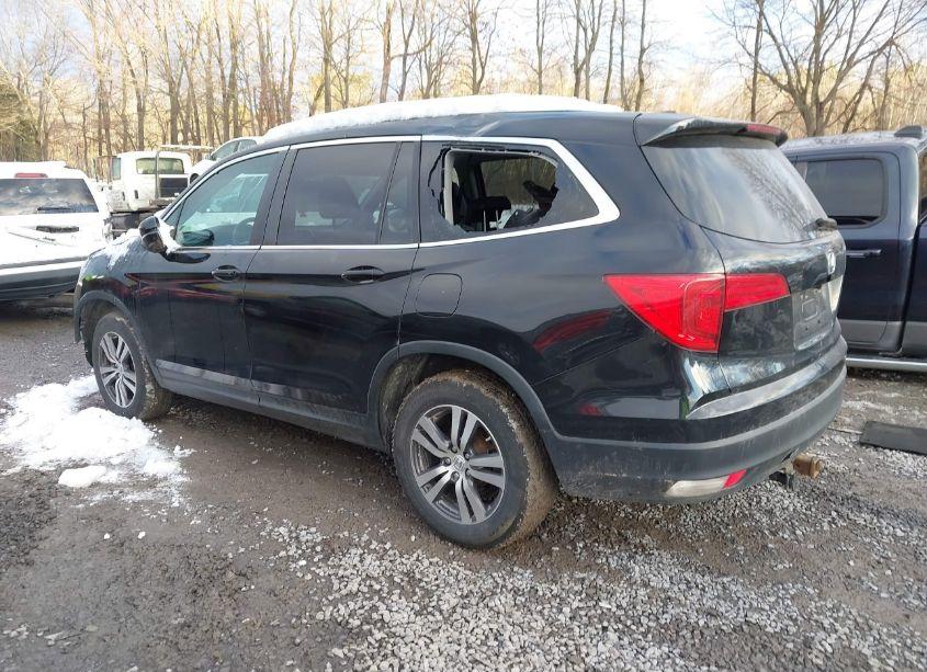 Photo 3 of 2017 Honda Pilot EX-L (VIN 5FNYF6H59HB091786)