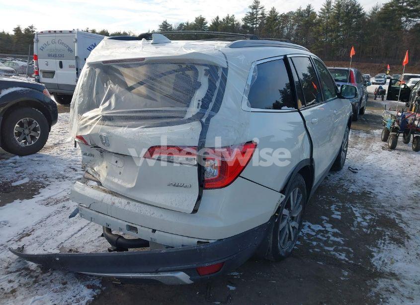 Photo 4 of 2019 Honda Pilot EX-L (VIN 5FNYF6H59KB015363)