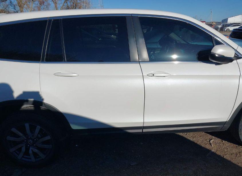 Photo 13 of 2021 Honda Pilot AWD EX-L (VIN 5FNYF6H59MB016662)