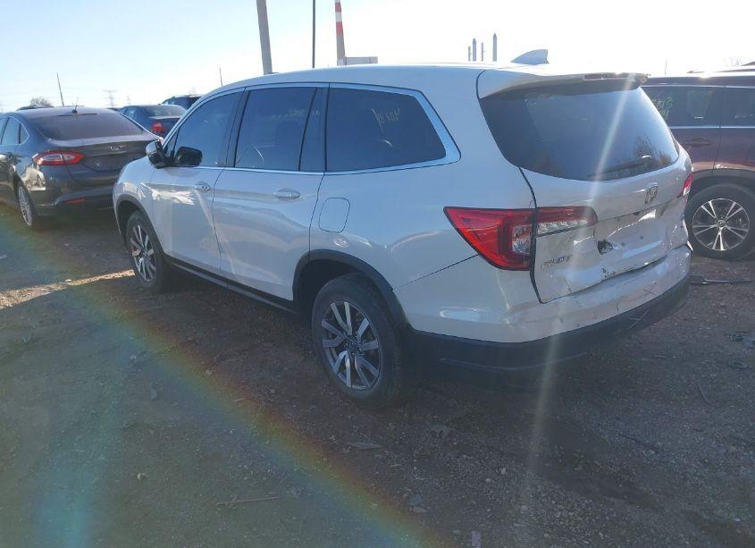 Photo 3 of 2021 Honda Pilot AWD EX-L (VIN 5FNYF6H59MB016662)