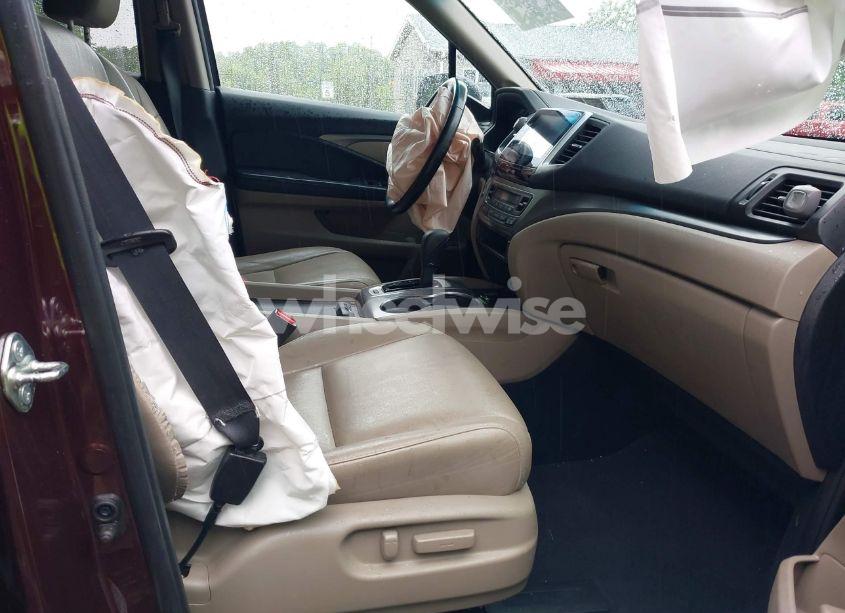 Photo 5 of 2016 Honda Pilot EX-L (VIN 5FNYF6H5XGB007876)