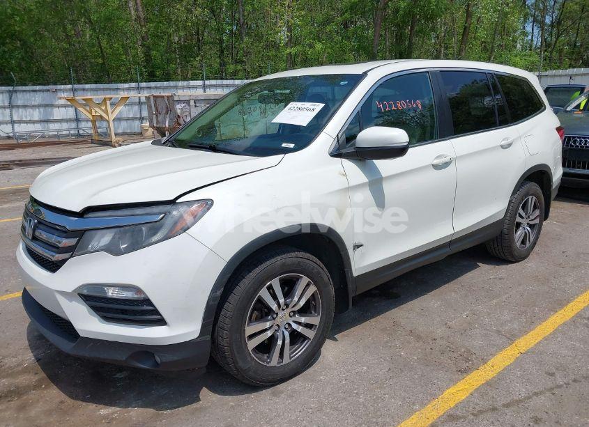 Photo 2 of 2016 Honda Pilot EX-L (VIN 5FNYF6H5XGB031126)