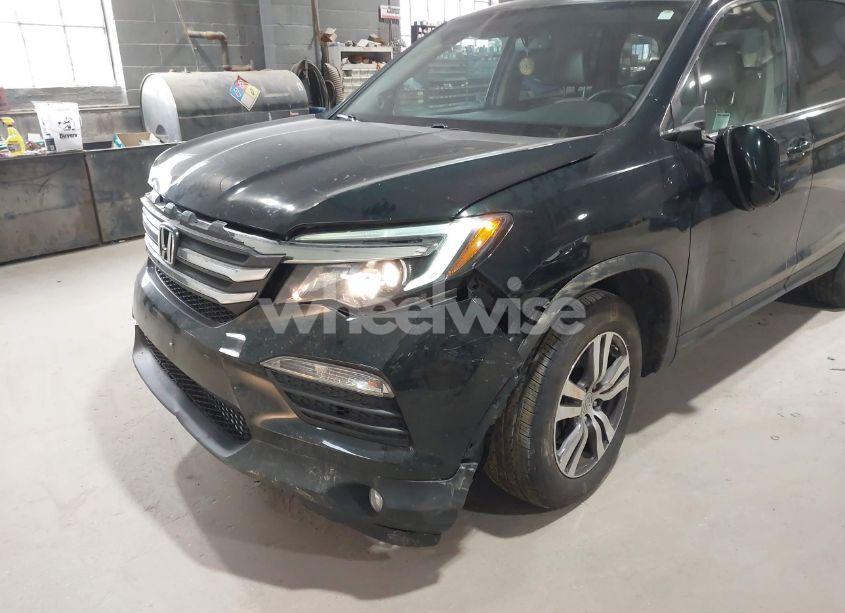 Photo 6 of 2016 Honda Pilot EX-L (VIN 5FNYF6H5XGB036083)
