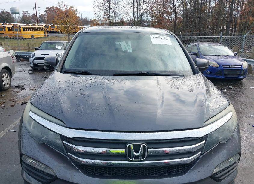 Photo 12 of 2016 Honda Pilot EX-L (VIN 5FNYF6H5XGB041137)