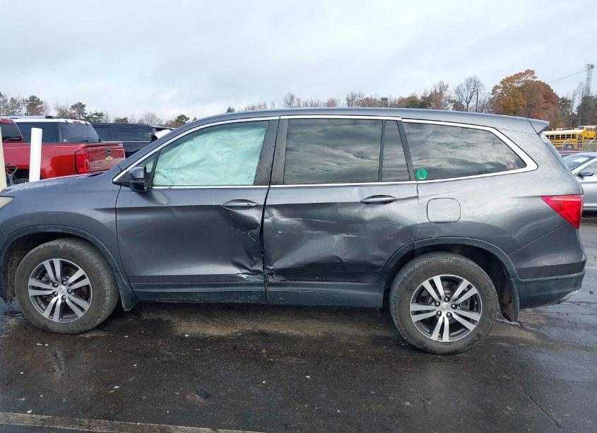 Photo 14 of 2016 Honda Pilot EX-L (VIN 5FNYF6H5XGB041137)