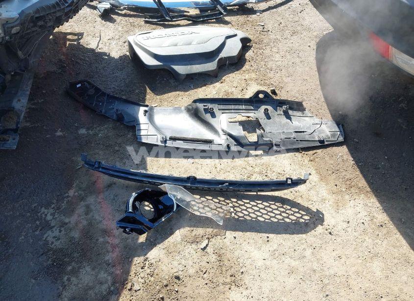 Photo 18 of 2016 Honda Pilot EX-L (VIN 5FNYF6H5XGB066295)