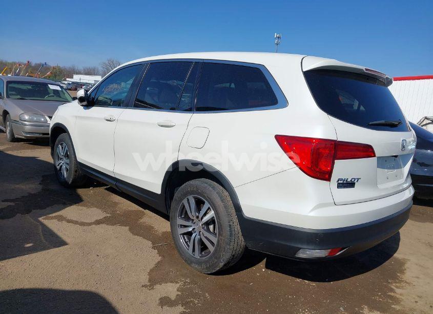 Photo 3 of 2016 Honda Pilot EX-L (VIN 5FNYF6H5XGB066295)