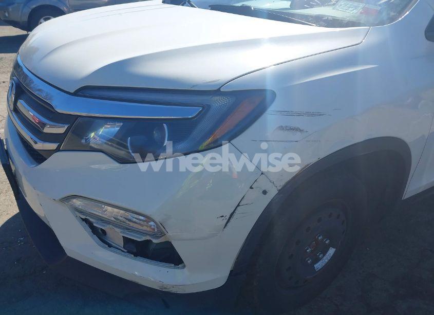 Photo 6 of 2017 Honda Pilot EX-L (VIN 5FNYF6H5XHB097628)