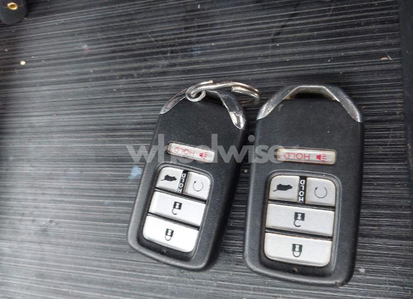 Photo 11 of 2018 Honda Pilot EX-L (VIN 5FNYF6H5XJB012888)