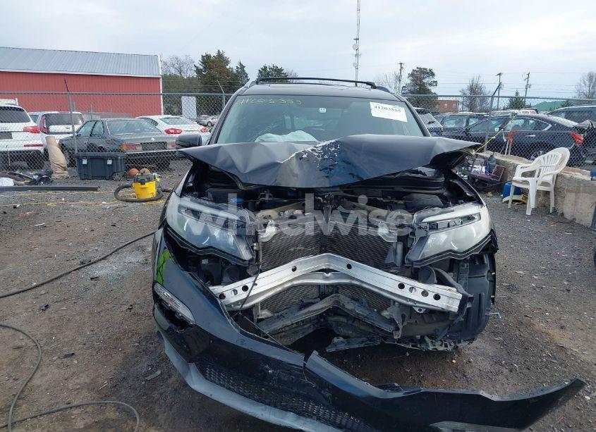 Photo 12 of 2018 Honda Pilot EX-L (VIN 5FNYF6H5XJB012888)