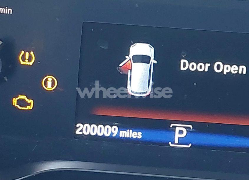 Photo 15 of 2018 Honda Pilot EX-L (VIN 5FNYF6H5XJB027942)