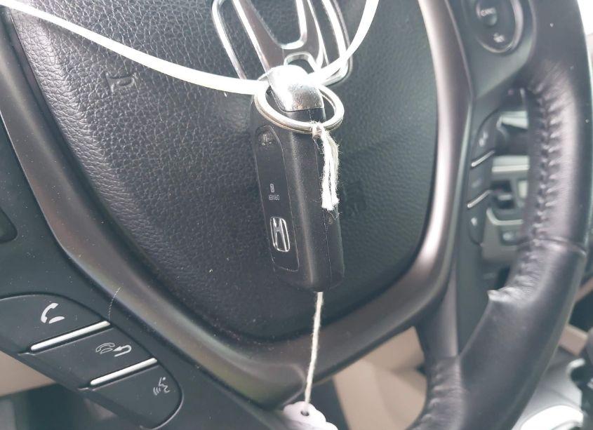 Photo 11 of 2018 Honda Pilot EX-L (VIN 5FNYF6H5XJB047866)