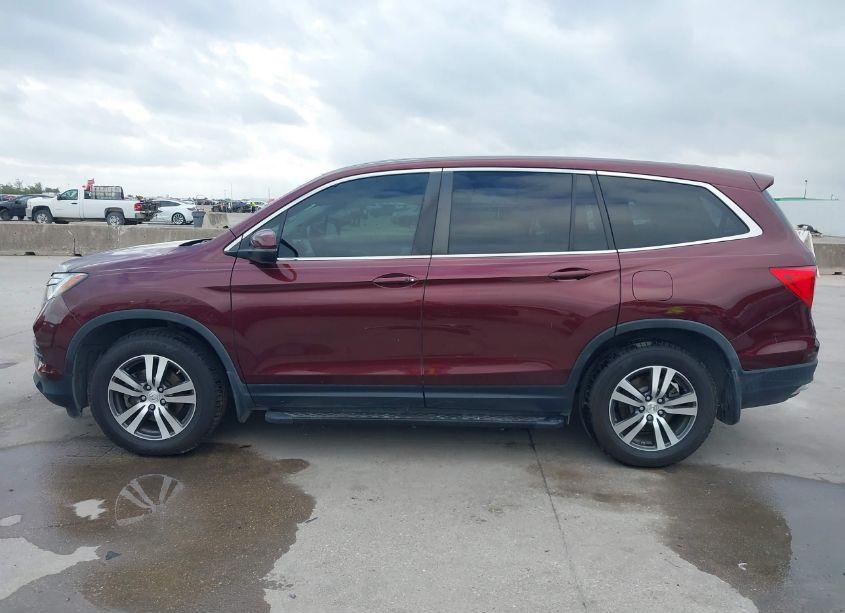 Photo 14 of 2018 Honda Pilot EX-L (VIN 5FNYF6H5XJB047866)