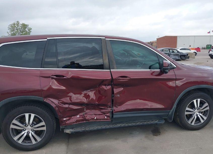 Photo 6 of 2018 Honda Pilot EX-L (VIN 5FNYF6H5XJB047866)