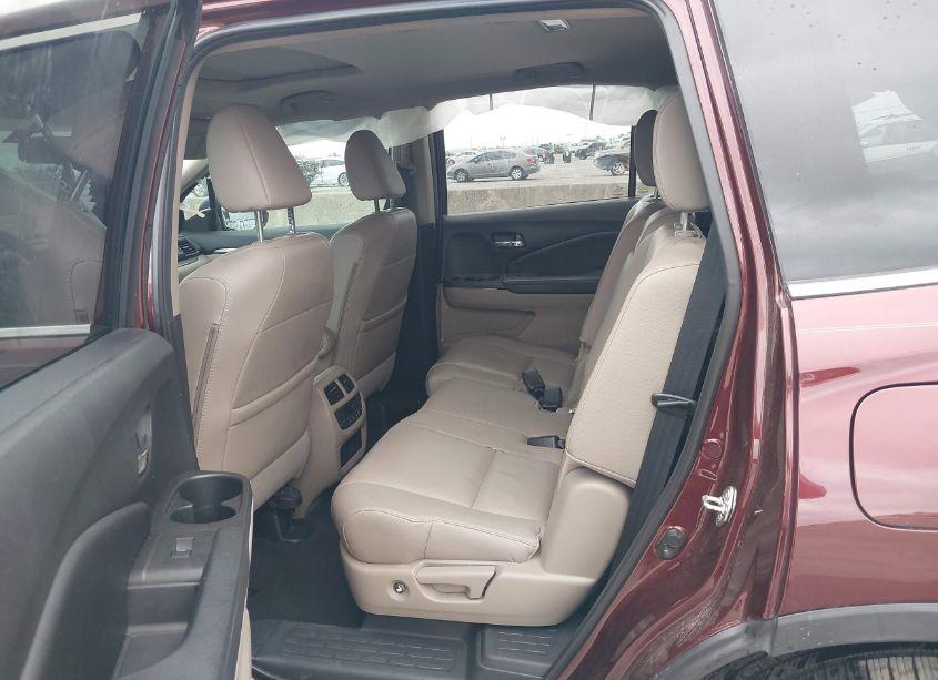 Photo 8 of 2018 Honda Pilot EX-L (VIN 5FNYF6H5XJB047866)