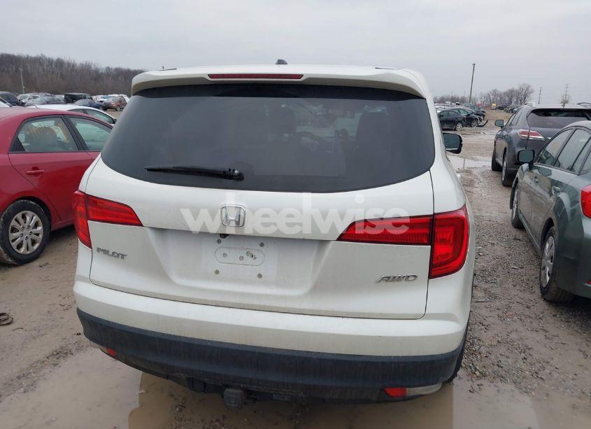 Photo 16 of 2016 Honda Pilot EX-L (VIN 5FNYF6H60GB087116)