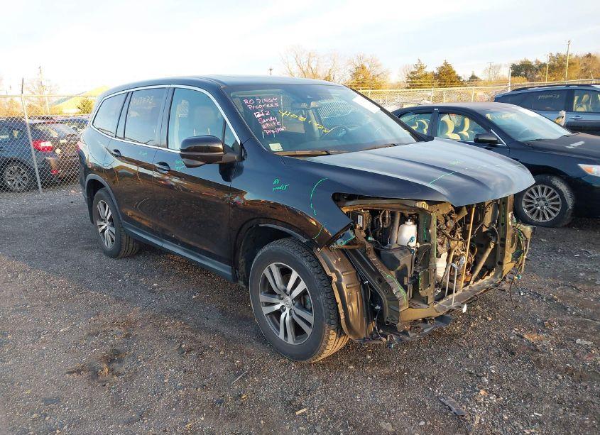 2017 Honda Pilot EX-L (VIN 5FNYF6H60HB026835) main photo