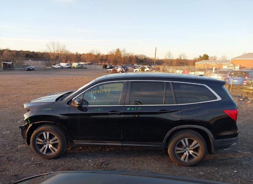 Photo 15 of 2017 Honda Pilot EX-L (VIN 5FNYF6H60HB026835)