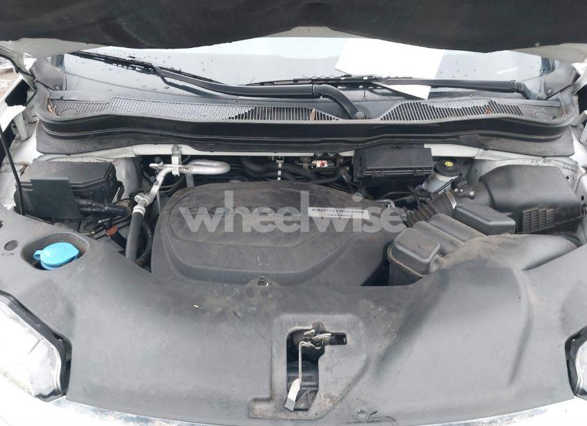 Photo 10 of 2019 Honda Pilot TOURING (VIN 5FNYF6H60KB038331)