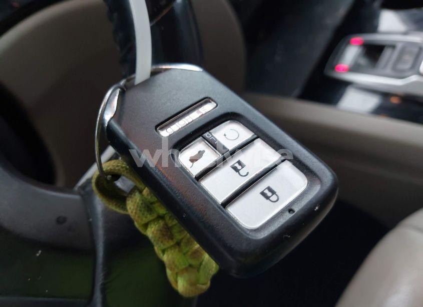 Photo 11 of 2019 Honda Pilot TOURING (VIN 5FNYF6H60KB038331)