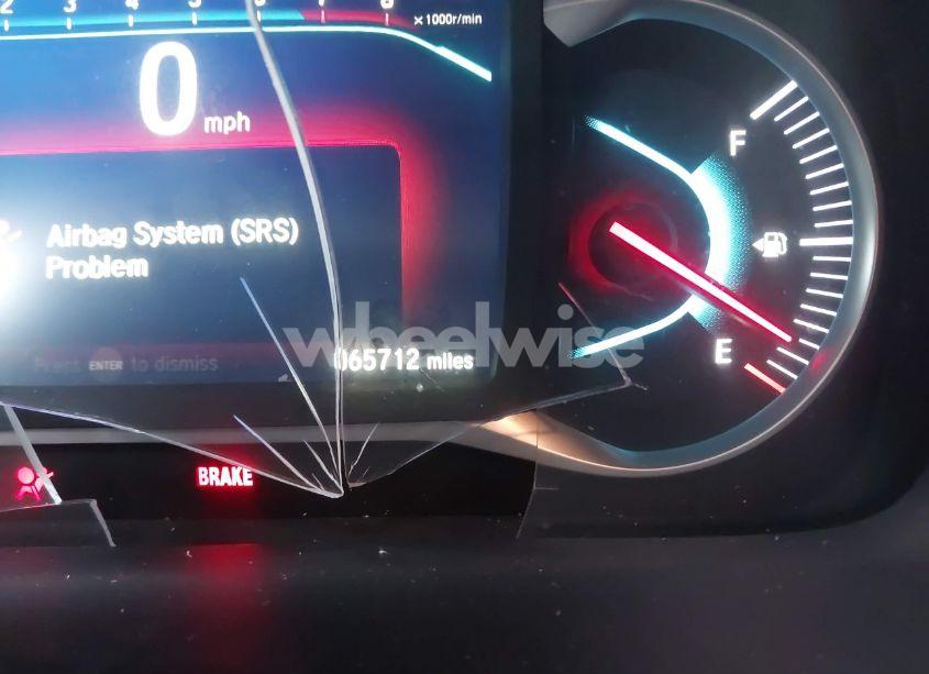 Photo 16 of 2022 Honda Pilot AWD TOURING 7 PASSENGER (VIN 5FNYF6H60NB005155)