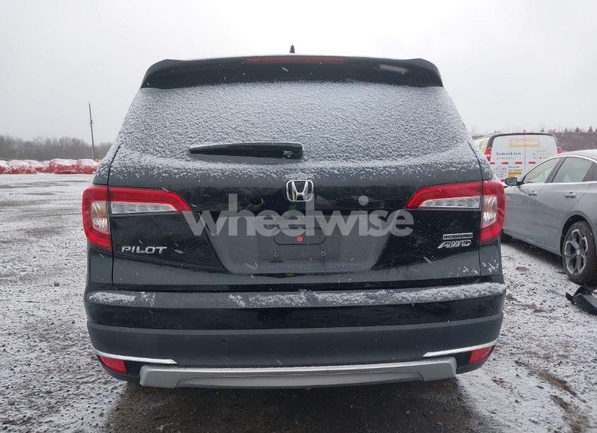 Photo 17 of 2022 Honda Pilot AWD TOURING 7 PASSENGER (VIN 5FNYF6H60NB005155)