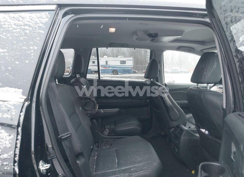 Photo 8 of 2022 Honda Pilot AWD TOURING 7 PASSENGER (VIN 5FNYF6H60NB005155)