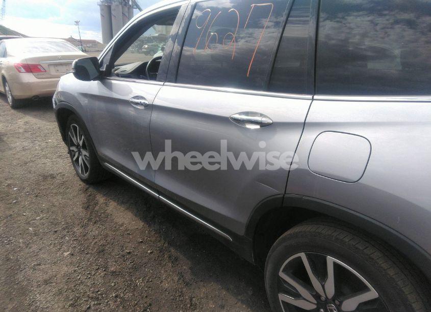 Photo 20 of 2022 Honda Pilot AWD TOURING 7 PASSENGER (VIN 5FNYF6H60NB013465)