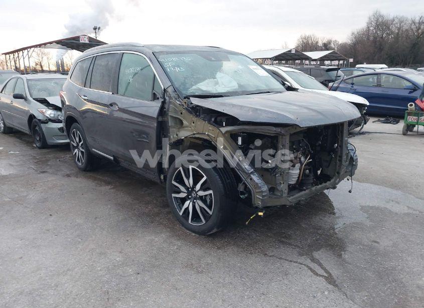 2022 Honda Pilot AWD TOURING 7 PASSENGER (VIN 5FNYF6H60NB051066) main photo