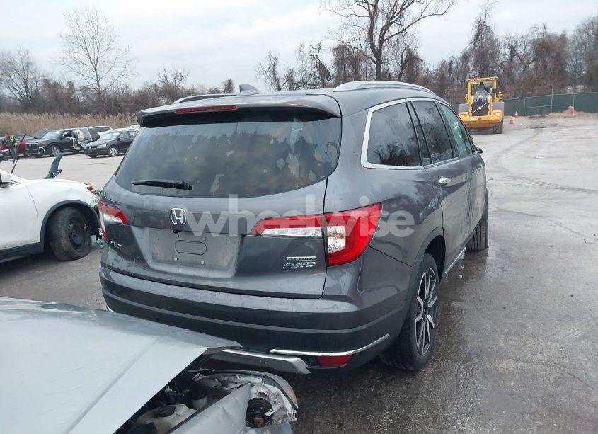 Photo 17 of 2022 Honda Pilot AWD TOURING 7 PASSENGER (VIN 5FNYF6H60NB051066)