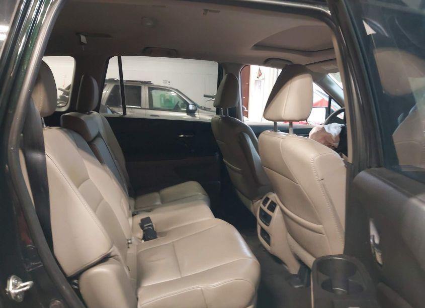 Photo 8 of 2016 Honda Pilot EX-L (VIN 5FNYF6H61GB096682)