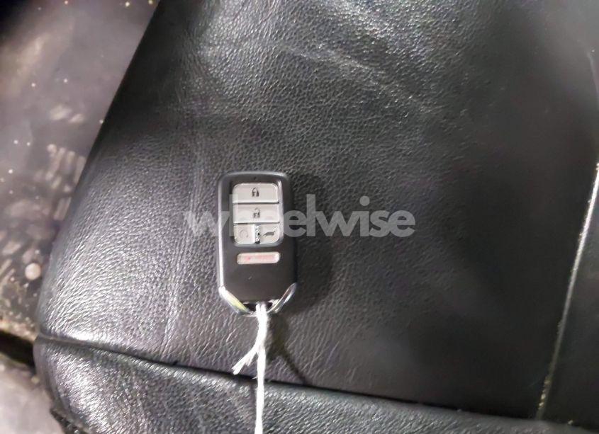 Photo 11 of 2016 Honda Pilot EX-L (VIN 5FNYF6H61GB097248)