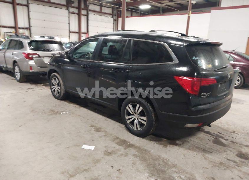 Photo 3 of 2016 Honda Pilot EX-L (VIN 5FNYF6H61GB097248)