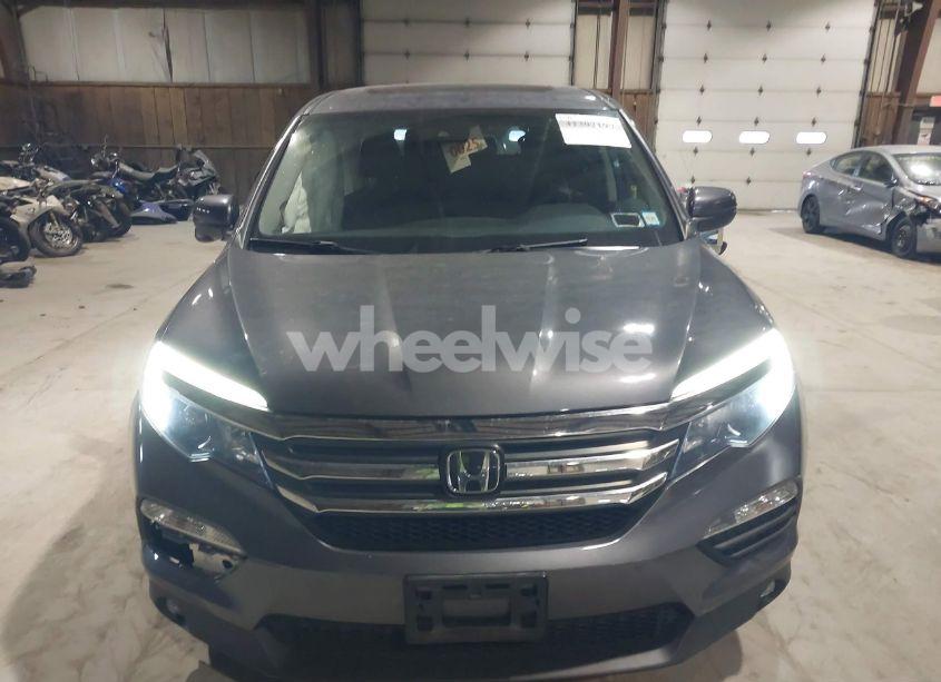 Photo 12 of 2018 Honda Pilot EX-L (VIN 5FNYF6H62JB018516)