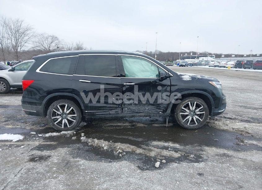 Photo 13 of 2019 Honda Pilot TOURING (VIN 5FNYF6H62KB098269)