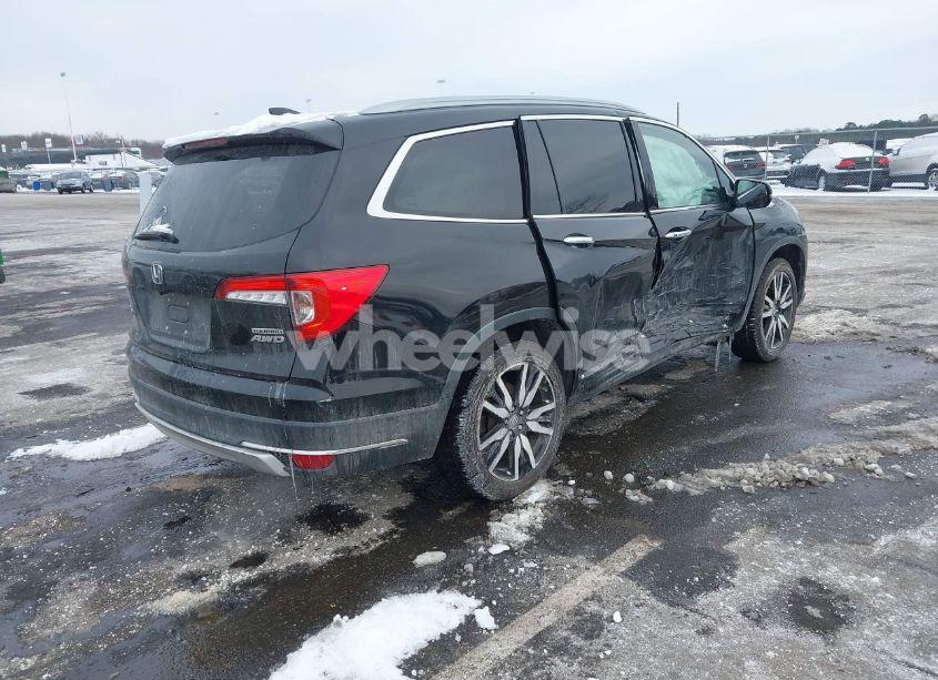 Photo 4 of 2019 Honda Pilot TOURING (VIN 5FNYF6H62KB098269)