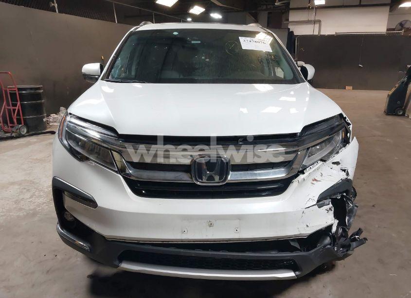 Photo 12 of 2021 Honda Pilot AWD TOURING 7 PASSENGER (VIN 5FNYF6H62MB042724)