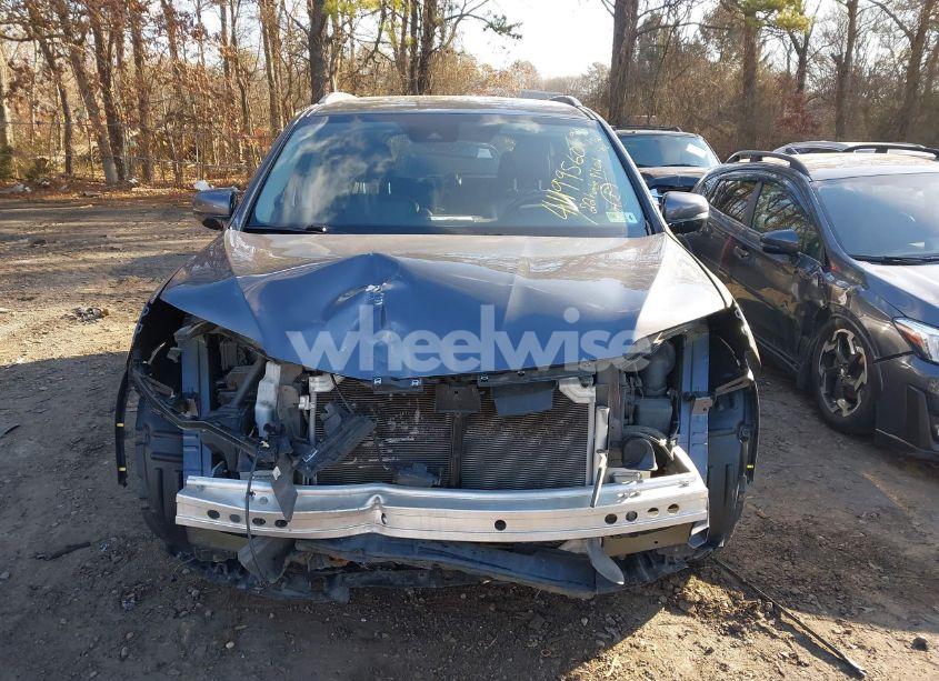 Photo 12 of 2022 Honda Pilot AWD TOURING 7 PASSENGER (VIN 5FNYF6H62NB010647)