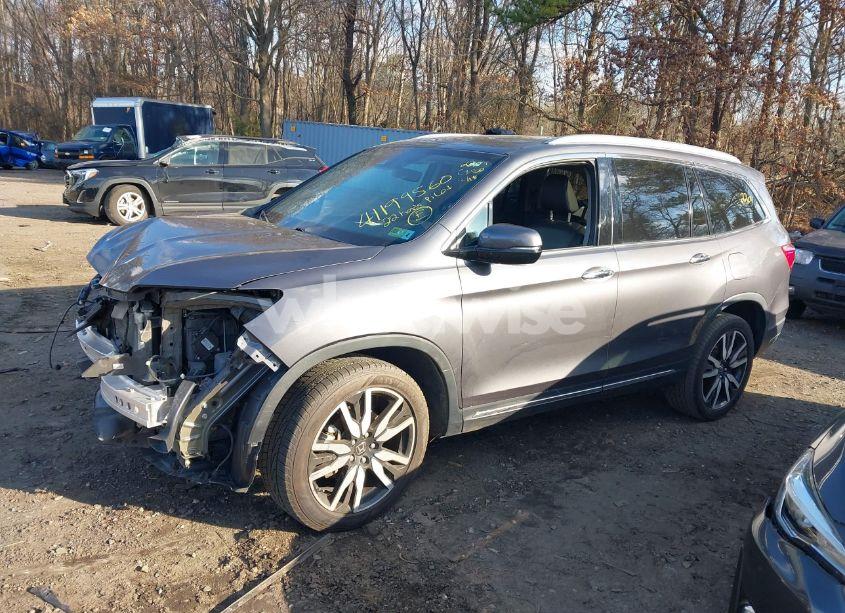 Photo 14 of 2022 Honda Pilot AWD TOURING 7 PASSENGER (VIN 5FNYF6H62NB010647)