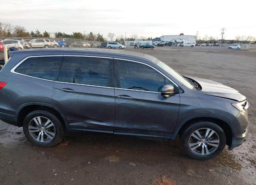 Photo 13 of 2016 Honda Pilot EX-L (VIN 5FNYF6H63GB098689)