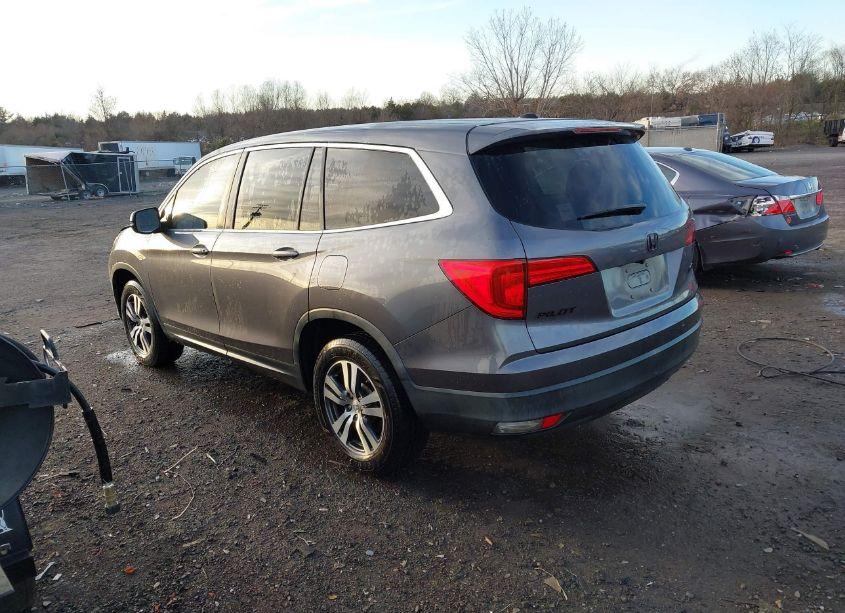 Photo 3 of 2016 Honda Pilot EX-L (VIN 5FNYF6H63GB098689)