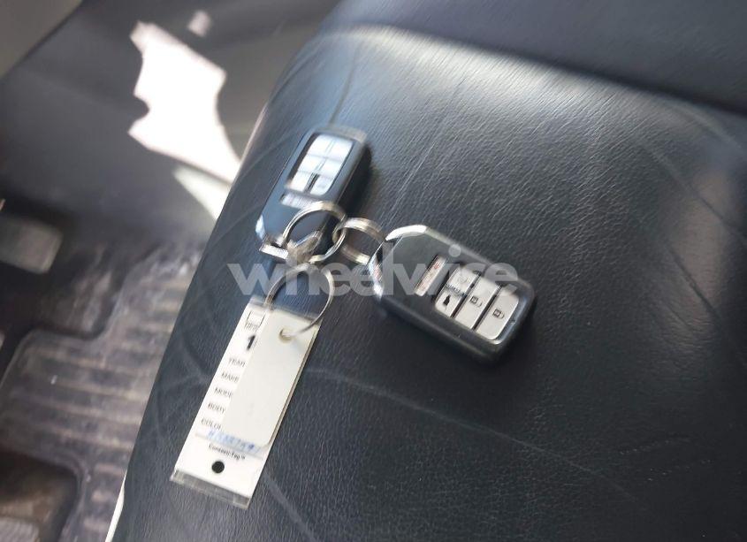 Photo 11 of 2017 Honda Pilot EX-L (VIN 5FNYF6H63HB027591)