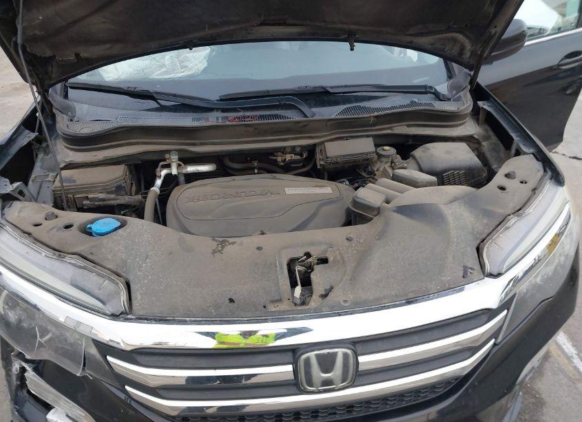Photo 10 of 2017 Honda Pilot EX-L (VIN 5FNYF6H64HB006006)