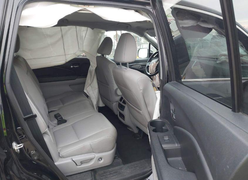 Photo 8 of 2017 Honda Pilot EX-L (VIN 5FNYF6H64HB006006)