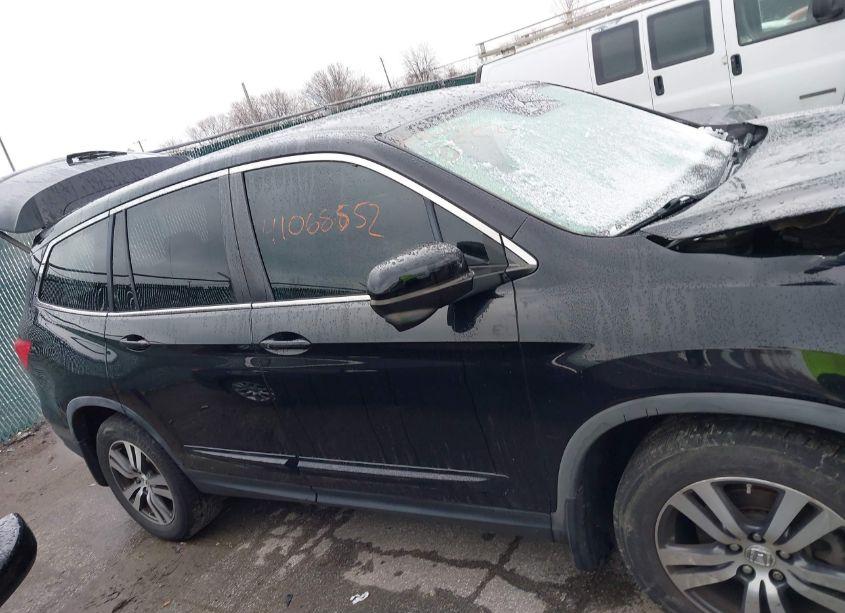 Photo 13 of 2016 Honda Pilot EX-L (VIN 5FNYF6H65GB110549)