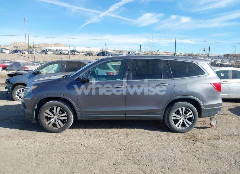 Photo 14 of 2017 Honda Pilot EX-L (VIN 5FNYF6H65HB088862)