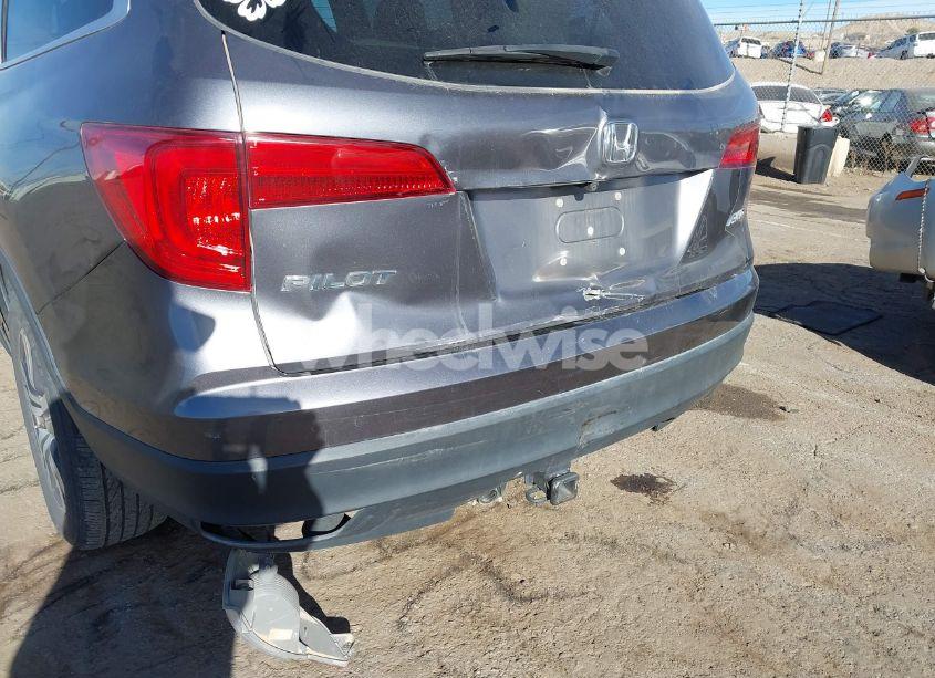 Photo 6 of 2017 Honda Pilot EX-L (VIN 5FNYF6H65HB088862)