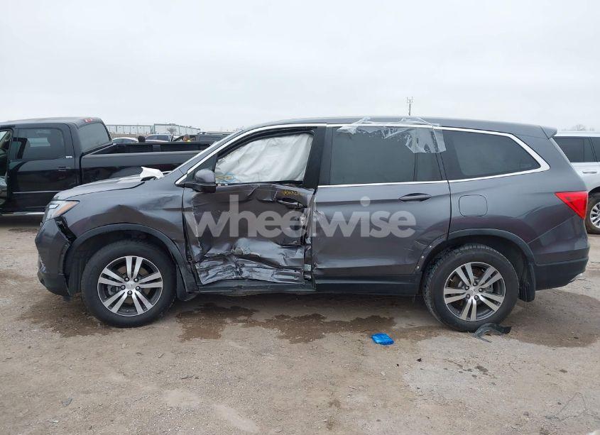 Photo 14 of 2017 Honda Pilot EX-L (VIN 5FNYF6H65HB100427)