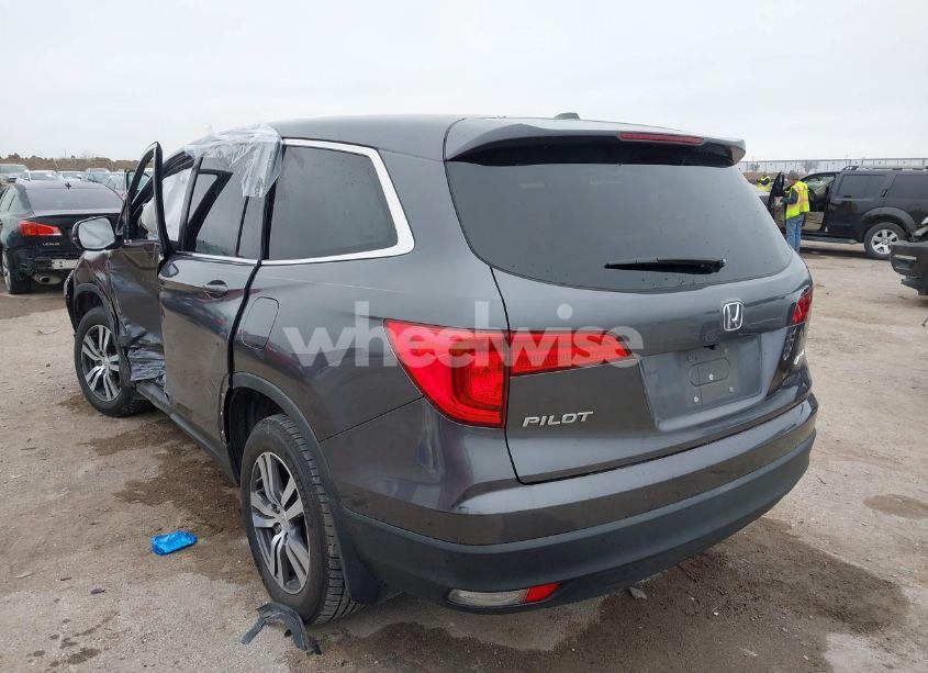 Photo 3 of 2017 Honda Pilot EX-L (VIN 5FNYF6H65HB100427)
