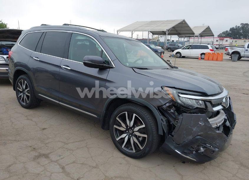 2021 Honda Pilot AWD TOURING 7 PASSENGER (VIN 5FNYF6H66MB045819) main photo